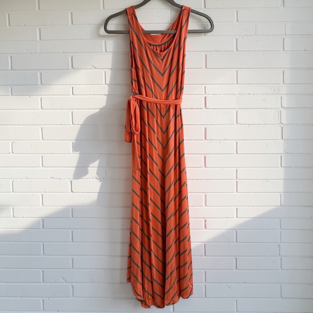 Liz Lange Maternity Orange Chevron Maxi Dress XSmall Boho Summer Bump Friendly